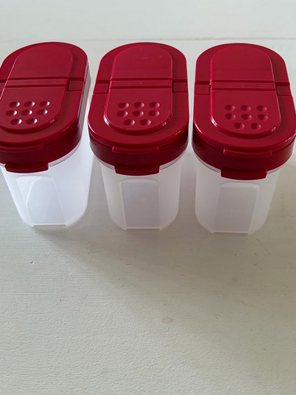 Tupperware Red Lid Spice Shaker Set - 3 Pack